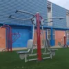 Maquina de ejercicio hombros espalda